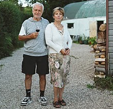Roy and Erma Cook Sussex Wine Growers